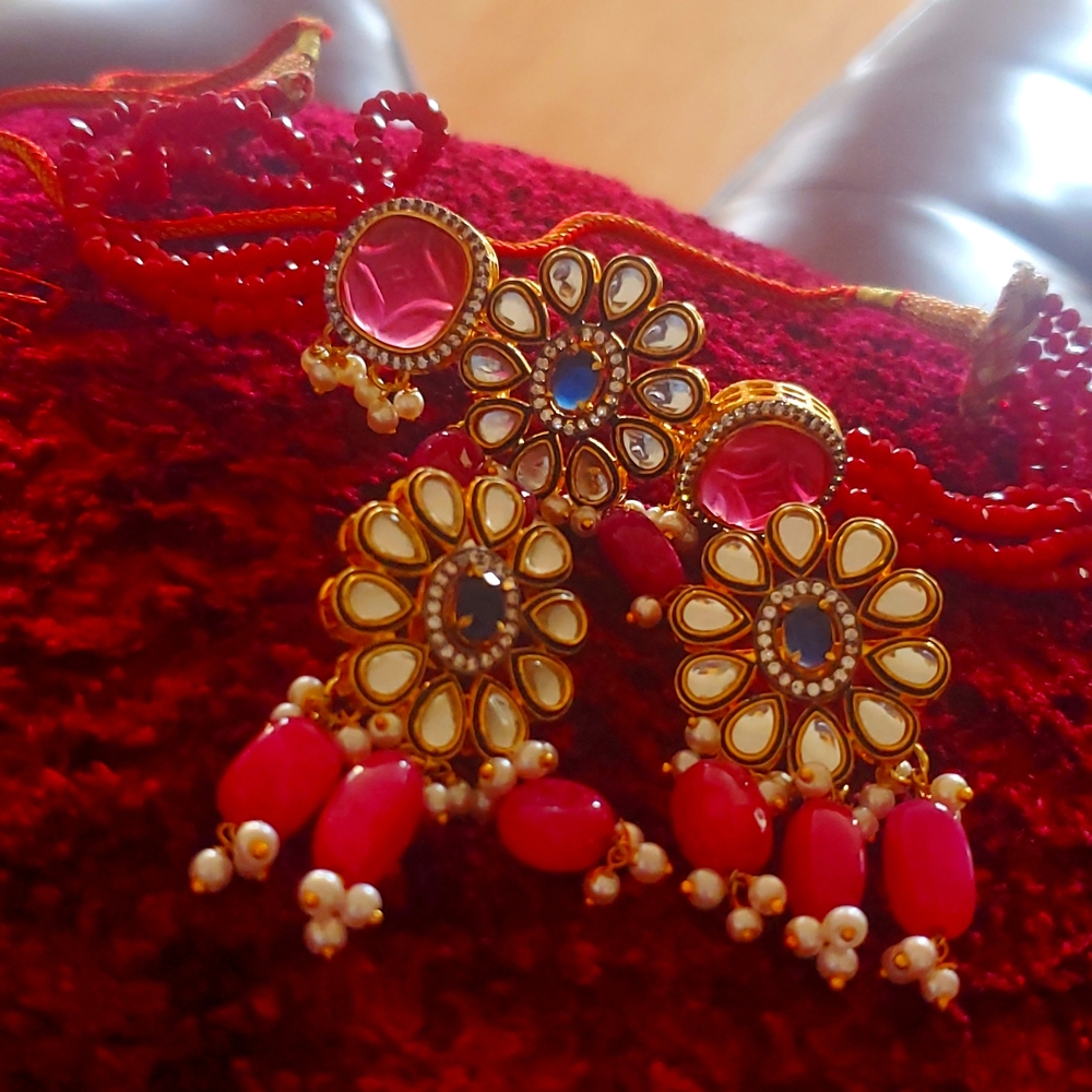 Beautiful  Gold Foil  Pink Kundan Set